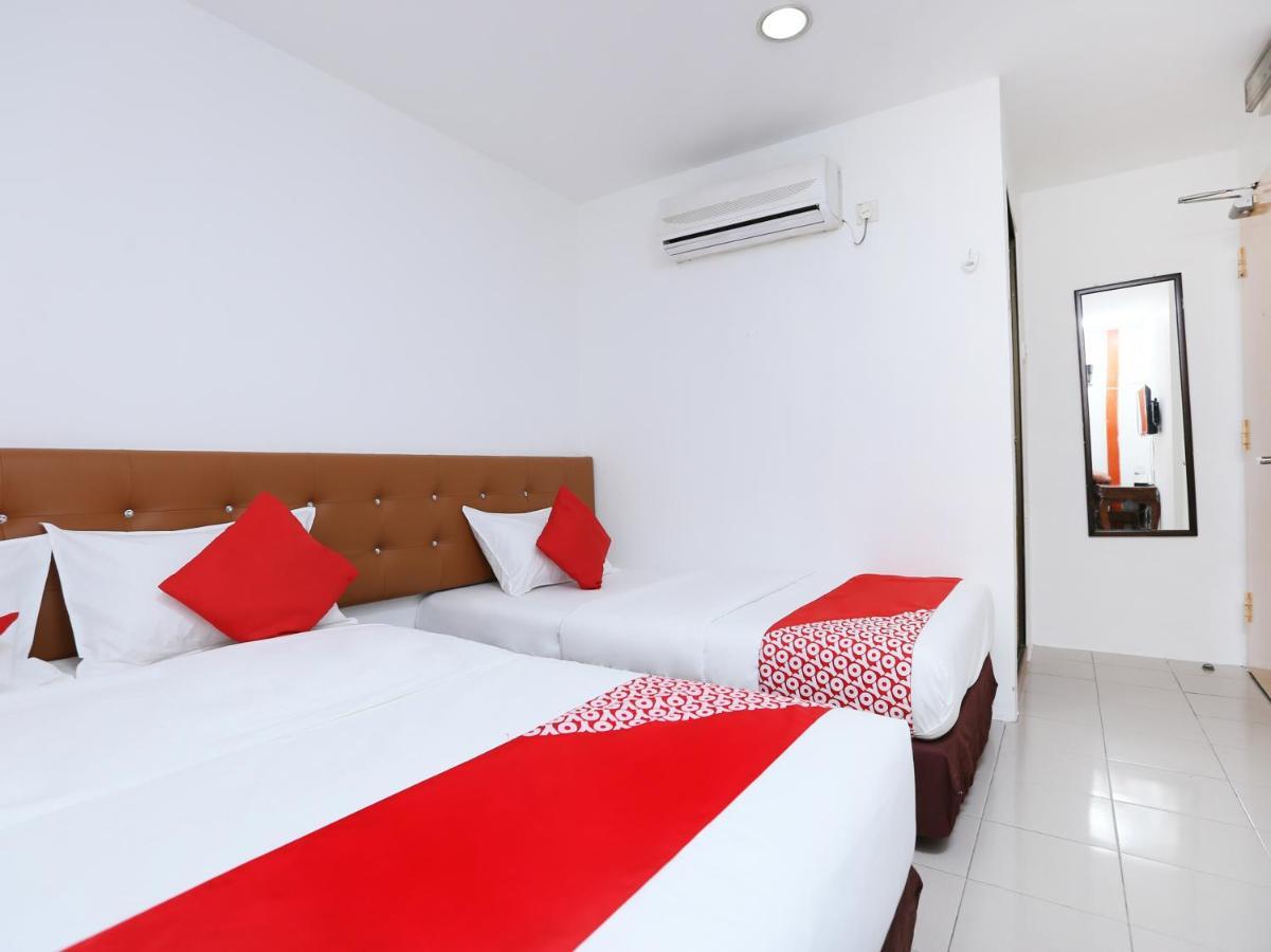 Oyo 89672 Eg Hotel Jj Johor Bahru Exterior photo